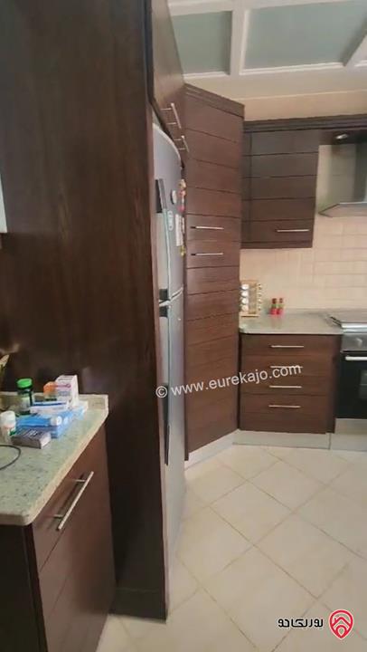 شقة طابق ثاني مساحة 190م للبيع في عمان - الشميساني 