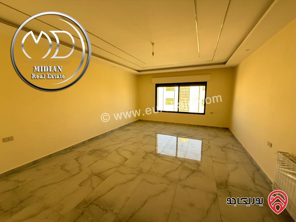 شقق جديدة للبيع في عمان - ضاحية الرشيد مساحات 185م تشطيبات ديكورات سوبر ديلوكس اطلالة جميلة بسعر مميز جداً