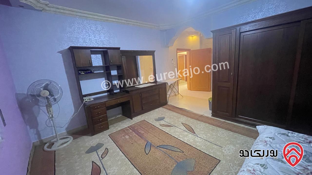 شقة مفروشة سوبر ديلوكس طابق ثاني مساحة 250م للايجار من ضمن فيلا في اربد 