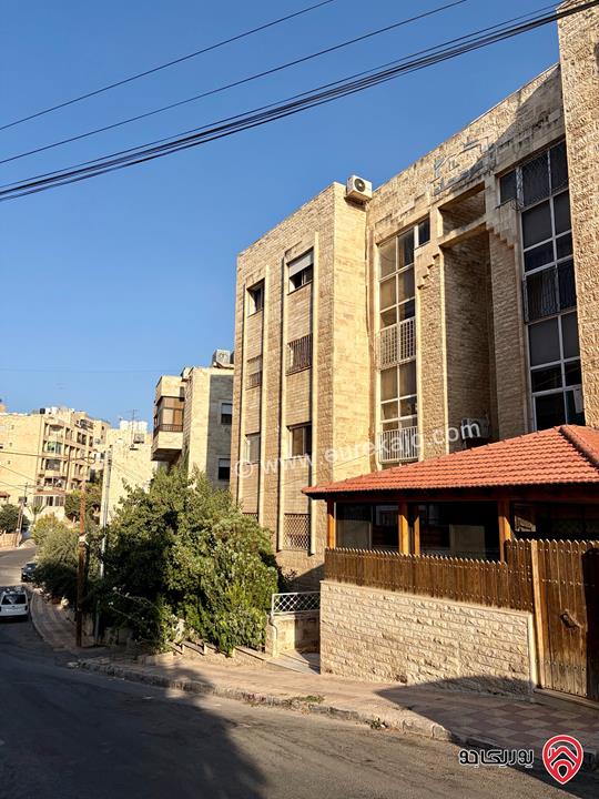 شقة طابق ثالث مساحة 95م للبيع في عمان - الجاردنز