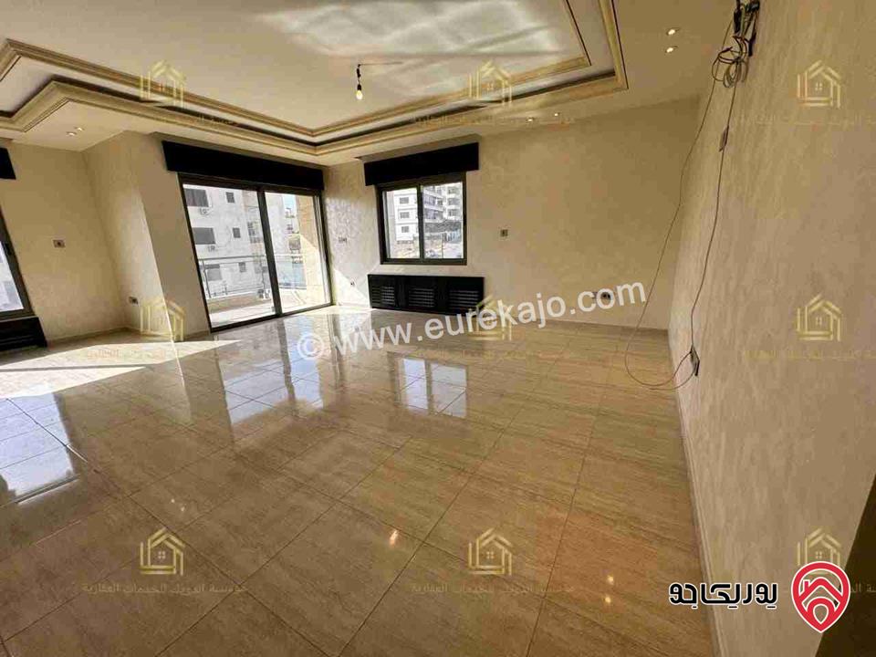 شقة فارغة طابق اول مساحة 243 م  للايجار في عمان - ضاحية النخيل 