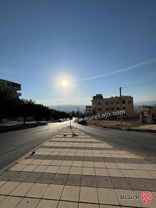 ارض مساحة 367م للبيع في عمان - ابو نصير بالقرب من دوار الروابدة 