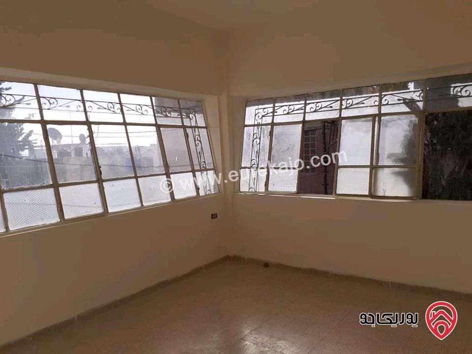 عمارة على أرض 250م للبيع في عمان - جبل النزهة