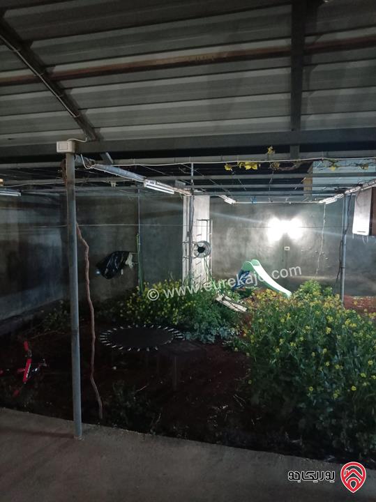 بيت مساحة 95م على أرض 500م للبيع في المفرق الغدير الاخضر