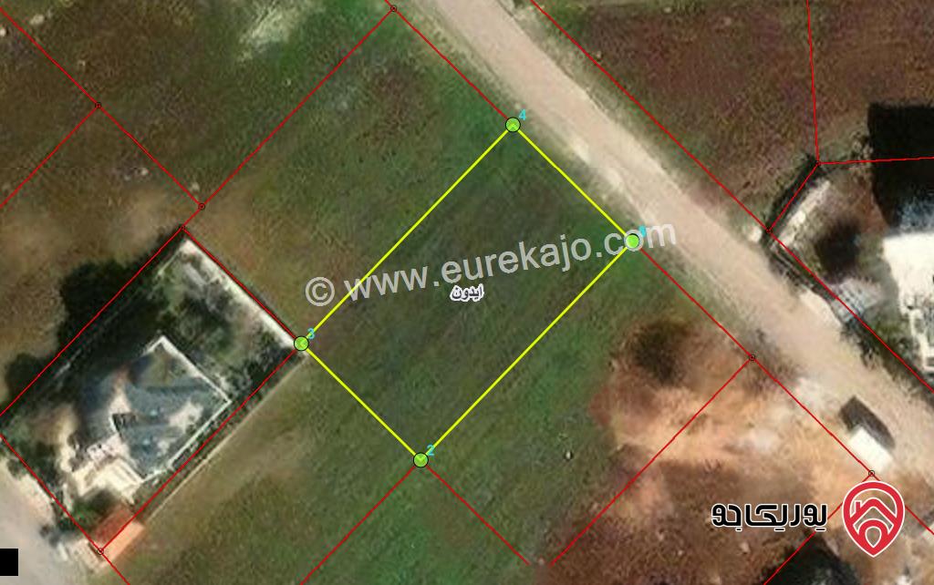 قطعة ارض مساحة 966م للبيع في اربد - شمال شارع البتراء 