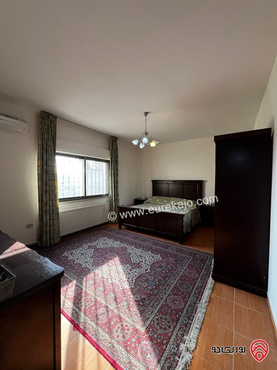 شقه طابق اول 220م مميزه سوبر ديلوكس للبيع في عمان - الشميساني 