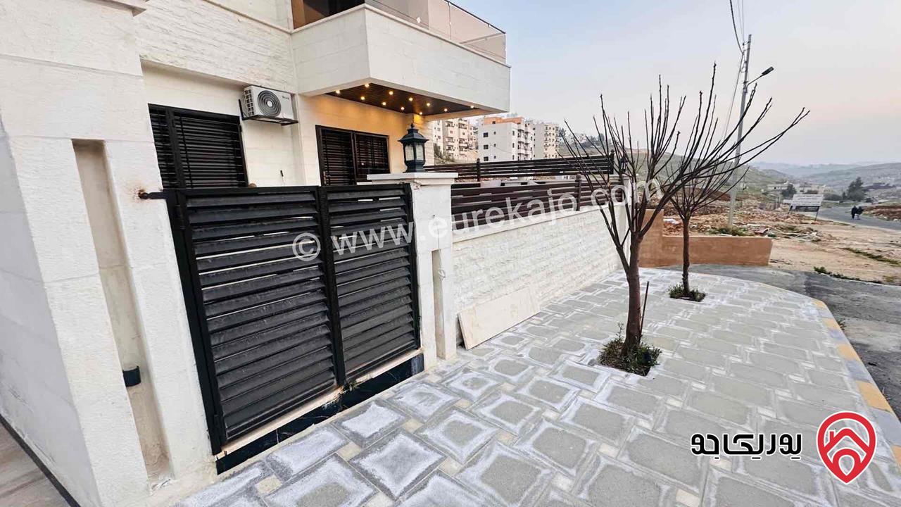 شقة ارضية فاخرة مساحة 150م داخلي و 160م خارجي للبيع في عمان - ابو السوس