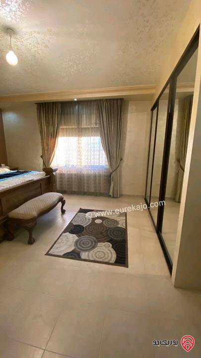 شقة طابق اول مساحة 255م للبيع في عمان - تلاع العلي