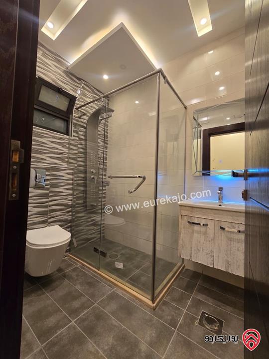 شقة دوبلكس فارغة لم تسكن مساحة 200م للايجار في عمان - البنيات 