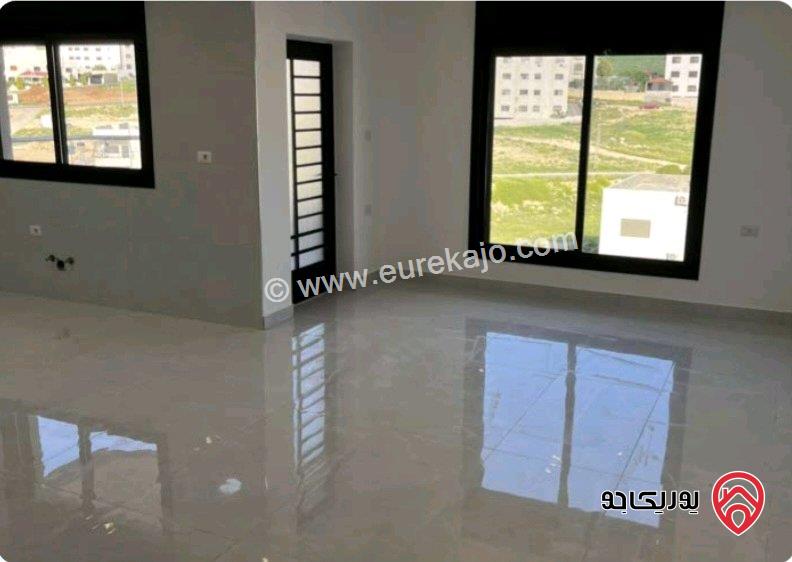 شقة طابق ثاني مساحة 210م للبيع في عمان - شفا بدران 