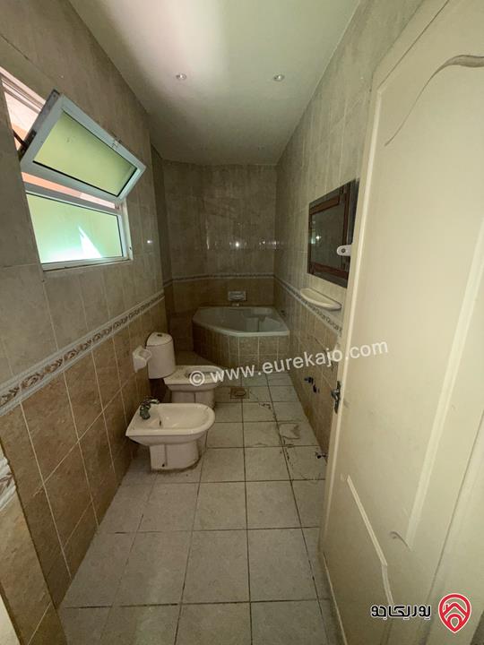 شقة تسوية مساحة 174م داخلي و 200م خارجي للبيع في عمان - ضاحية الأقصى