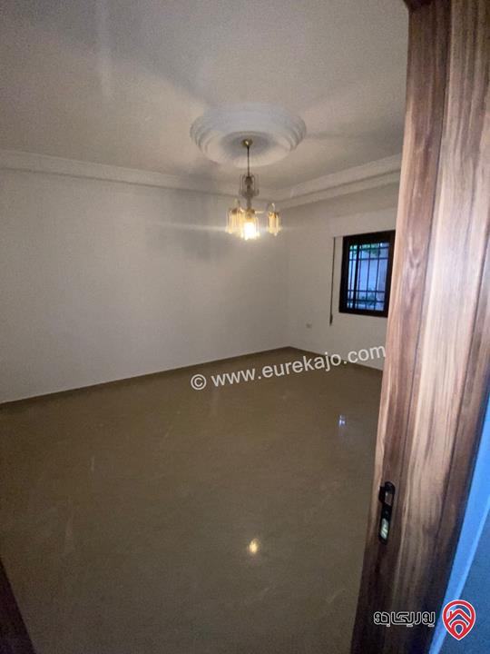 شقة طابق أرضي مساحة 142م للبيع في عمان – طبربور – أم العقارب