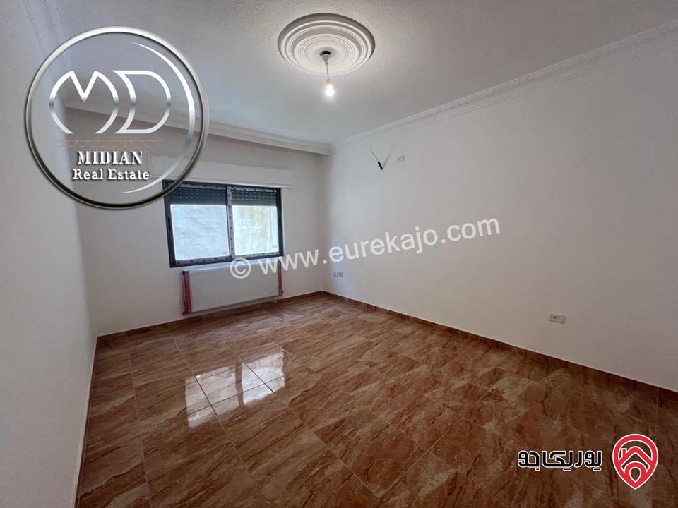 شقة ارضية جديدة فارغة للايجار في عمان - ضاحية الرشيد مساحة 150م مع ترس 50م تشطيبات سوبر ديلوكس بسعر مميز