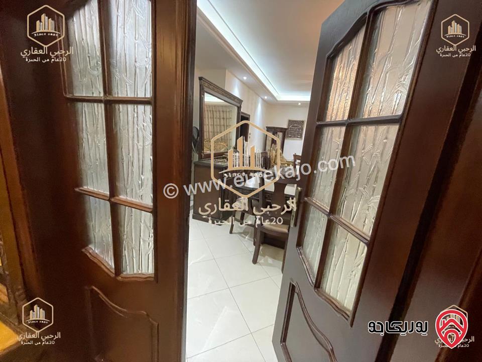 شقة مفروشة ارضية مساحة 240م داخلي و 100م خارجي للايجار في عمان - ضاحية الرشيد 