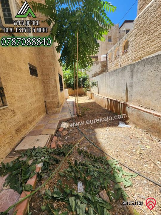 شقة ارضية مساحة 165م داخلي و 120م خارجي للبيع في عمان - الجاردنز