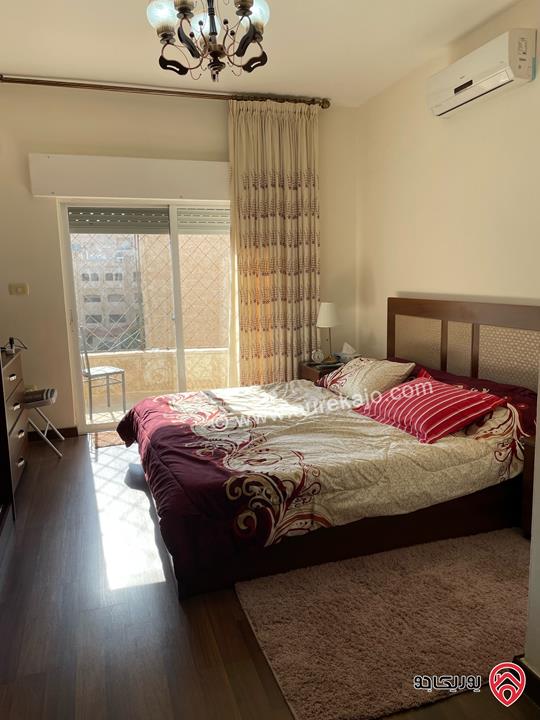 شقة طابق ثالث مساحة 120م للايجار مفروشة في عمان - الجاردنز حي البركة