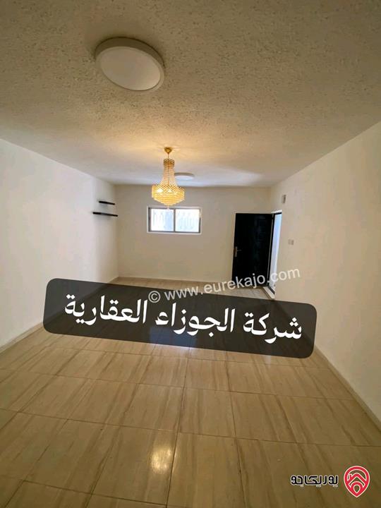 شقة فارغة شبه ارضية مساحة 90م للايجار في عمان - الذراع الغربي مجددة بالكامل