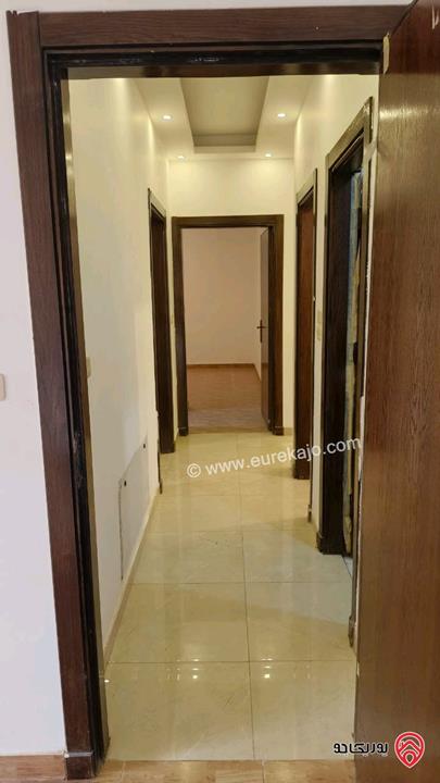 شقة ارضية جديدة مساحة 150م داخلي و 45م خارجي للبيع في البيادر