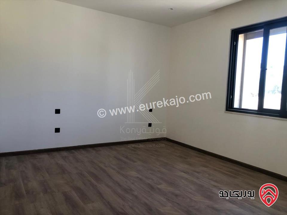 فيلا مستقلة فاخرة مساحة 660م على أرض 501م للبيع في عمان - بدر الجديدة