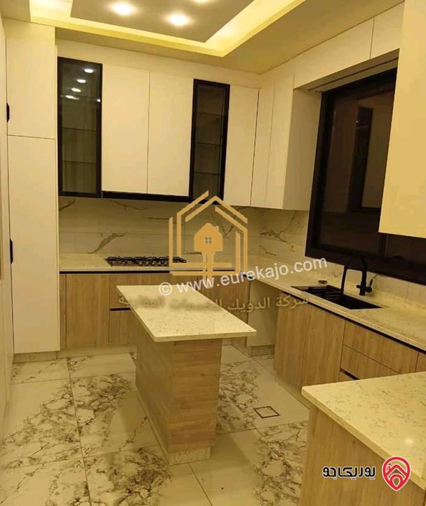 شقة جديدة لم تسكن طابق أول مساحة 185م للإيجار في عمان - طريق المطار 