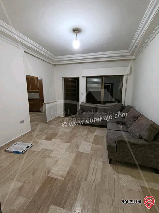 شقة فارغة مساحة 150م طابق ثاني للايجار في عمان - خلدا