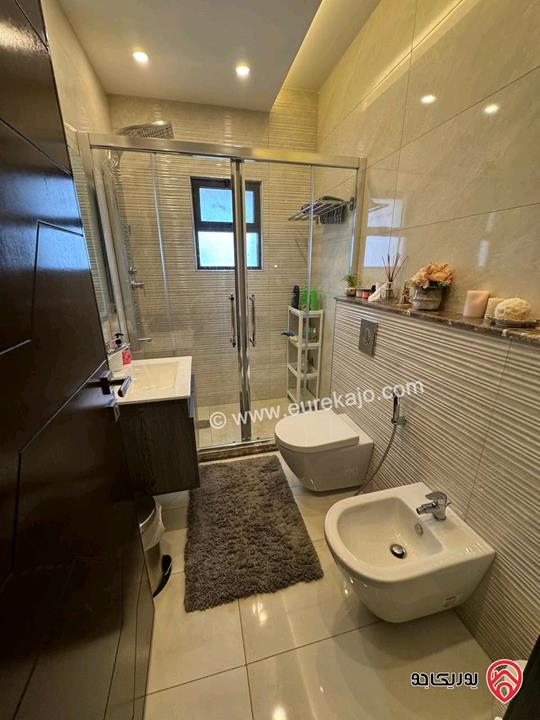 شقة فارغة مساحة 163م طابق اول للإيجار في عمان - طريق المطار 