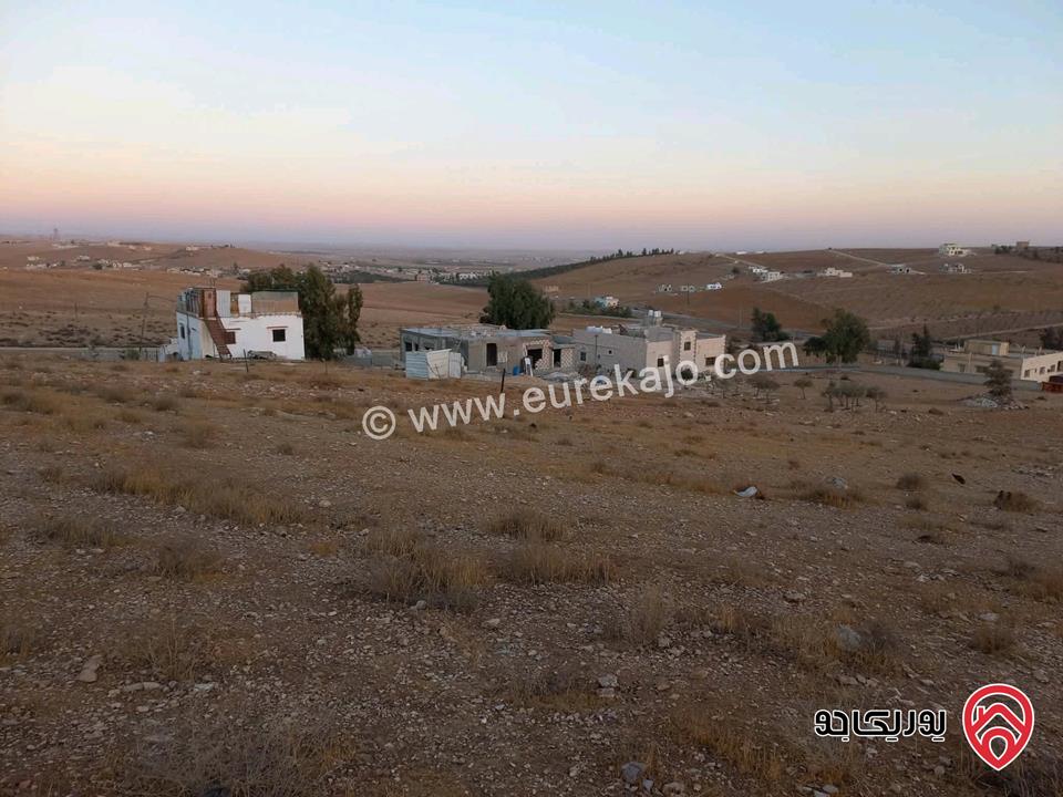 قطعة أرض مساحة 1 دونم و 620م للبيع في المفرق منطقة الزنية