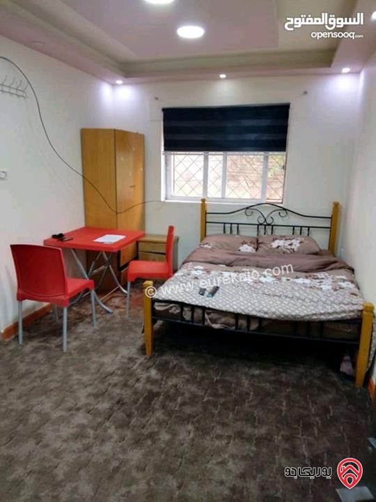 استوديو عدد 2 مساحة 50م مفروش بقوشان واحد للبيع في عمان - صويلح شارع الجامعة