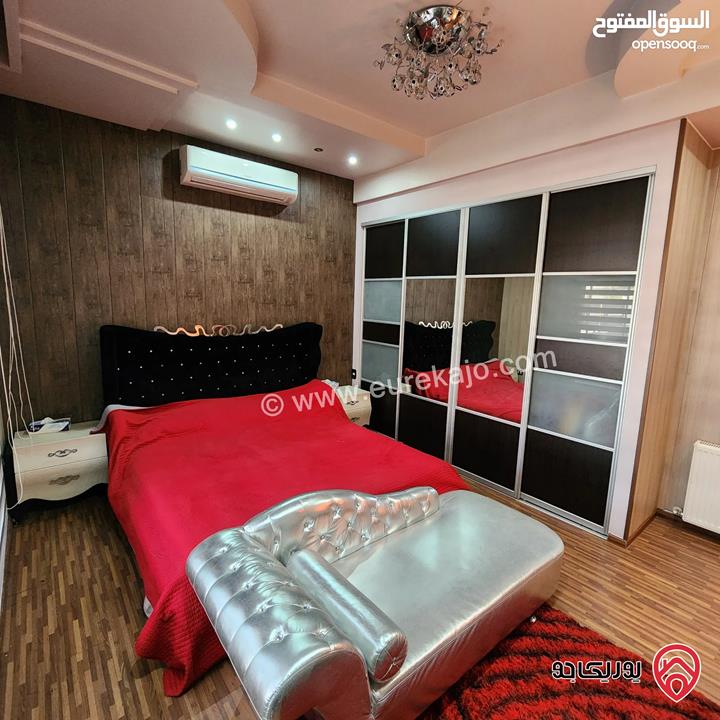 شقة مفروشة أرضية مساحة 241م داخلي و 28م خارجي للايجار في عمان - خلدا