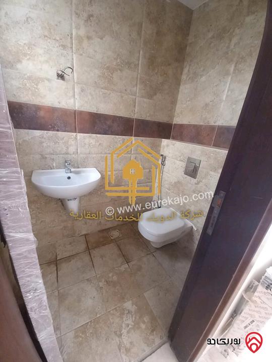 شقة جديدة لم تسكن طابق اول مساحة 180م للإيجار في عمان - خلدا 