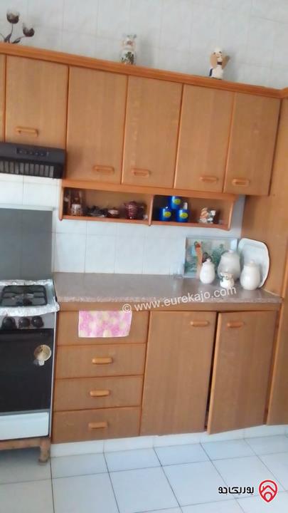 بيت مستقل مساحة 320م على أرض 705م للبيع في الفحيص – منطقة الرهوة