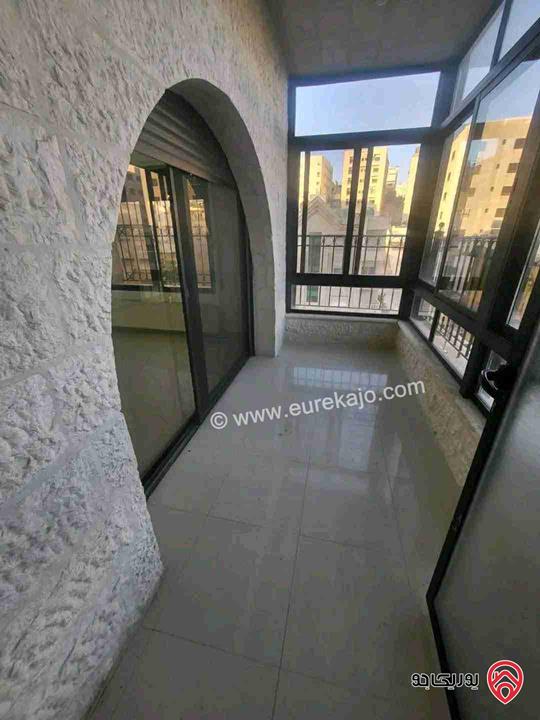 شقة مميزة مساحة 180م طابق ثاني للايجار في عمان - خلدا