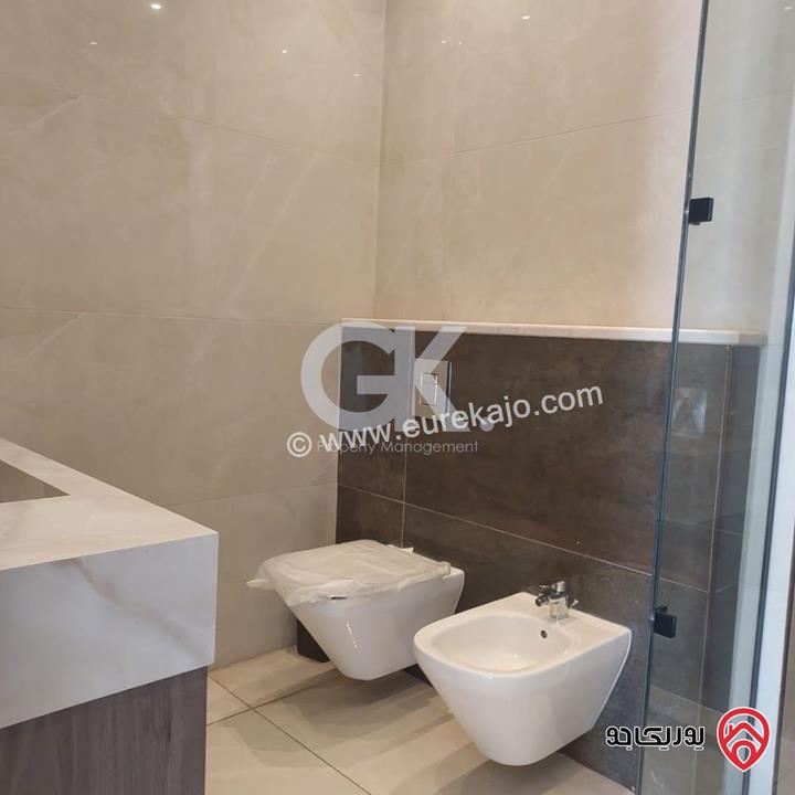 فيلا مساحة 650م على أرض 320م للبيع في عمان - عبدون