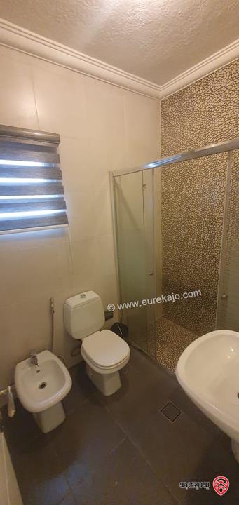 شقة مع روف وتيراس خارجي مساحة 200م للبيع في عمان - ضاحية الياسمين