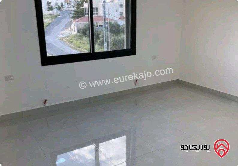 شقة طابق ثاني مساحة 210م للبيع في عمان - شفا بدران 