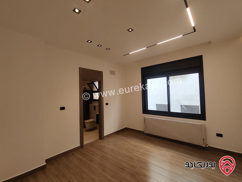 شقق حديثة 215 متر للبيع في عمان - حي الصحابة رجم عميش  