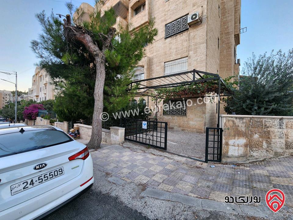شقة أرضية مساحة 130م داخلي و 70م خارجي للبيع في عمان - ضاحية الرشيد