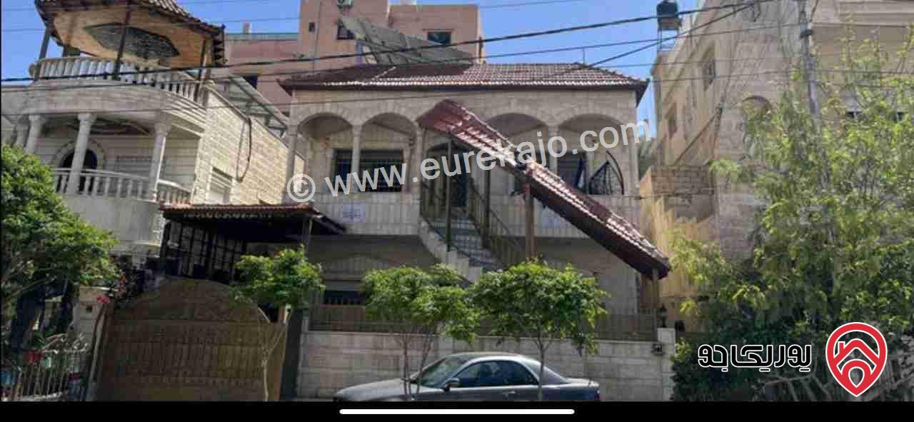 فيلا مساحة 150م على أرض 310م للبيع في الزرقاء - جبل طارق