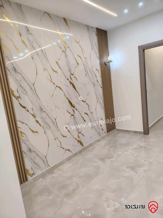 شقة طابق أرضي مساحة 140م للايجار في اربد - حواره