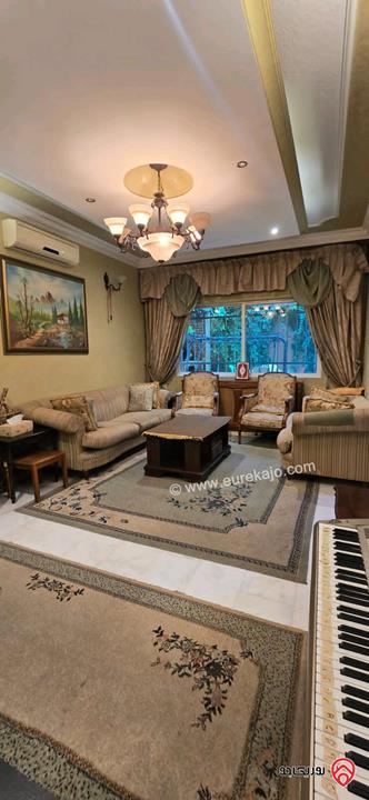 شقة ديلوكس أرضية مساحة 240م داخلي و 300م خارجي للبيع في عمان - تلاع العلي