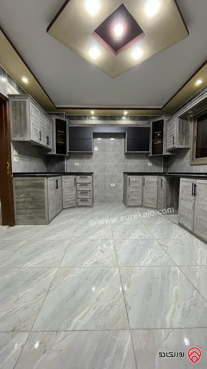 إسكانات العمري شقق بماسحات واسعة ومميزة 170-180م للبيع في الزرقاء الجديدة