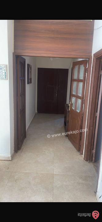 شقة ارضية مساحة 133م داخلي و 550م خارجي للبيع في عمان - ضاحية الحسين الرابية