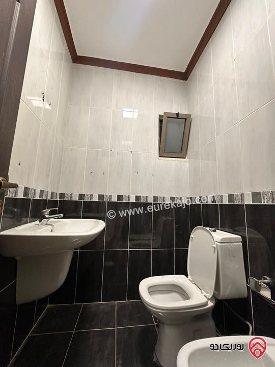 شقة أرضية مساحة 200م للايجار في عمان - خلدا