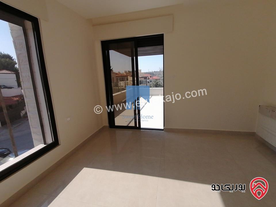 شقة فاخرة للبيع في عمان أم السماق - خلف السيتي مول وقرب مكة مول طابق ارضي 250م تشطيب سوبر ديلوكس لم تسكن