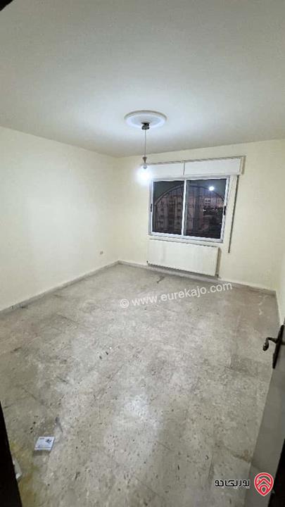 شقة طابق خامس مساحة 115م للبيع في عمان - الرونق قريبة من الدوار الثامن  