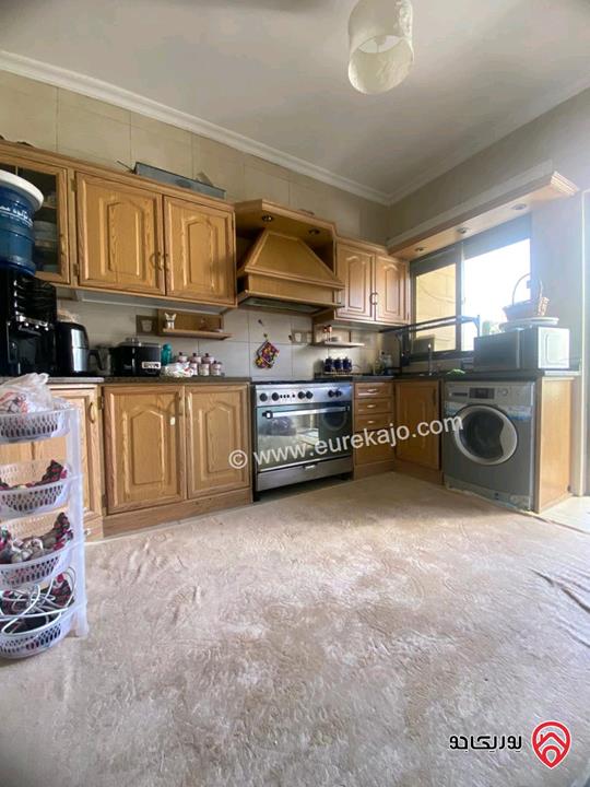 شقة طابق أرضي مساحة 130م للبيع في عمان - ام السماق