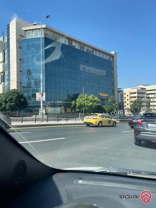 مكتب مفروش مساحة 235م للايجار أو للبيع في عمان - الصويفية