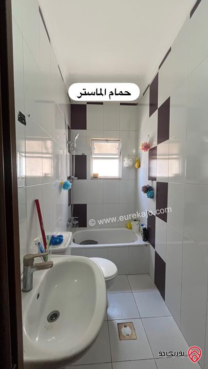 شقة سكنية طابق ثاني مساحة 150م للإيجار في اربد بالقرب من اربد مول 