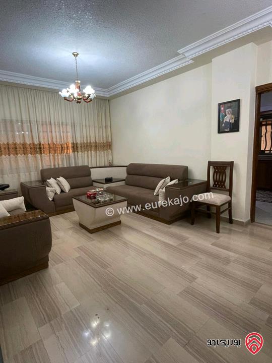 شقة أرضية مساحة 109م داخلي و 50م خارجي للبيع في عمان - الياسمين 