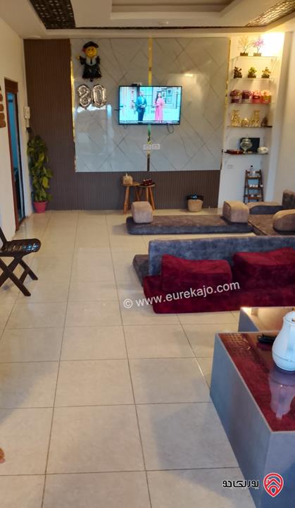 شقة طابق أول مساحة 133م للبيع في اربد - الحصن